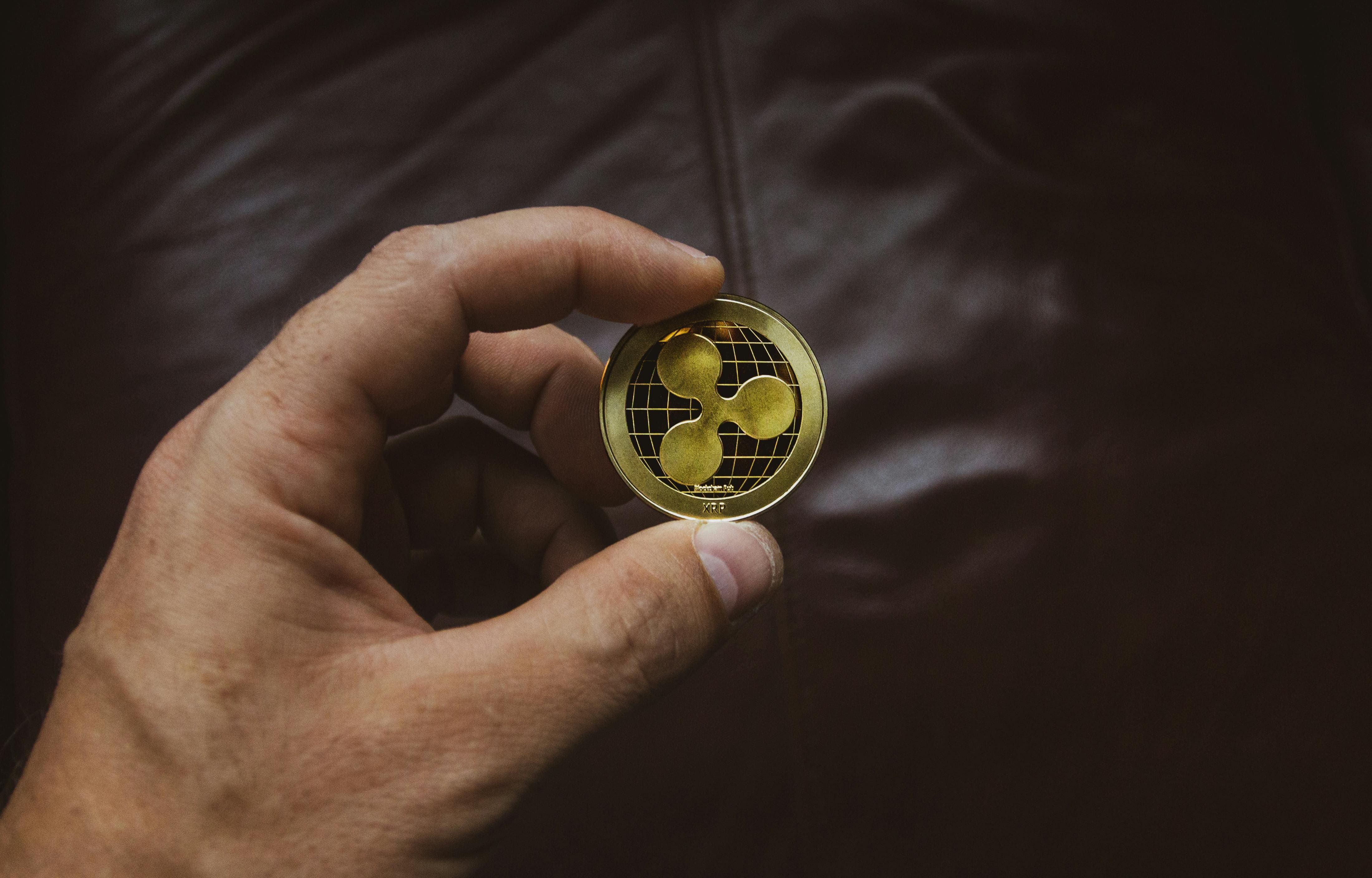 Weekend crypto trading